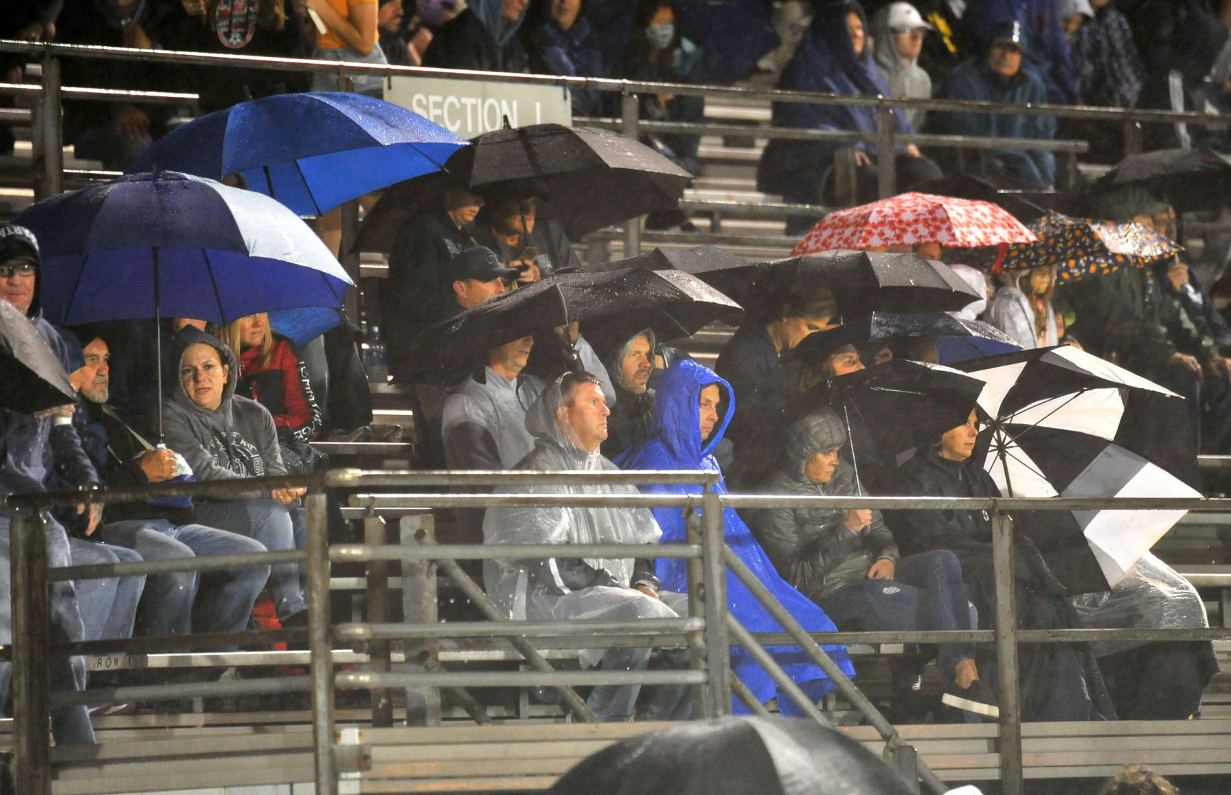 092421-qc-spt-north-pv fball